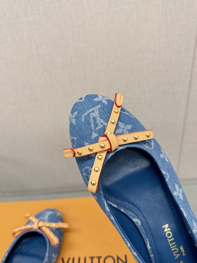 Louis Vuitton Flat Shoes